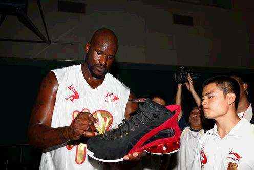 汤姆林底角神射，骑士逆转公牛（汤姆林底角冷箭，骑士逆袭公牛）