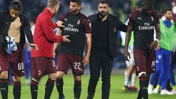 KK：诺伊尔是足球界的传奇；少一人的情况下拜仁仍防住了我们（KK赞诺伊尔为足坛传奇，拜仁少一人仍顶住了我们的攻势）