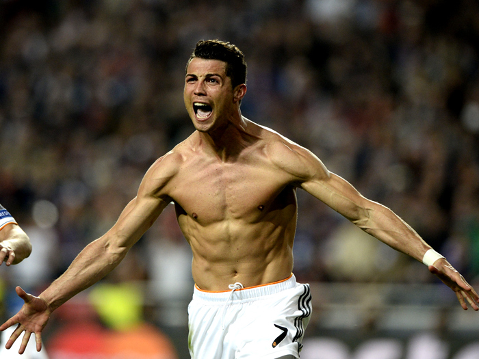 图片报：特狮12月中旬复出，巴萨准备在冬窗接受租借协议（德媒称特尔施特根预计12月中旬回归，巴萨冬窗或接受租借方案）