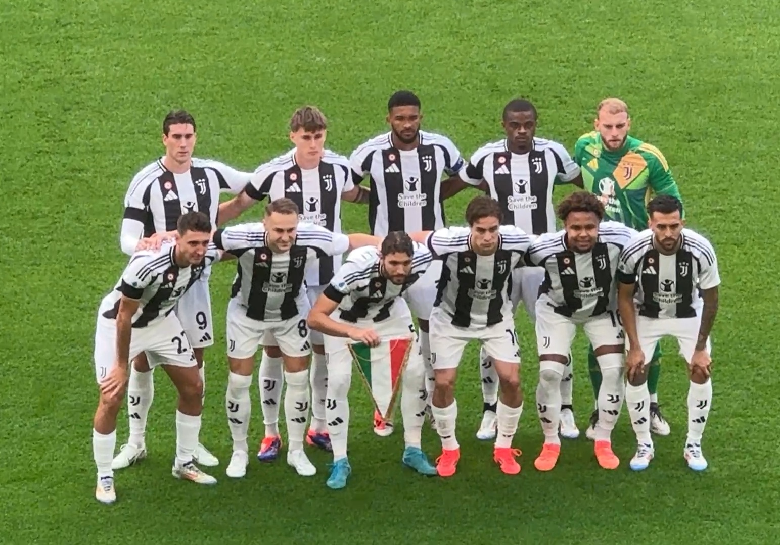 库里伤势恢复情况分析（库里伤情康复进展解析）