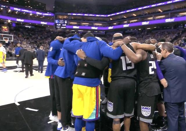 单场9三分！穆雷：我在首节就伤了脚踝，只能靠跳投解决问题（首节脚踝受伤仍飙9记三分，穆雷：只能靠跳投应对）