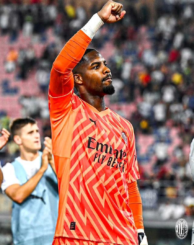 世界第一足球联赛：英超上座分析（英超上座率解析：全球顶级联赛的现场热度）