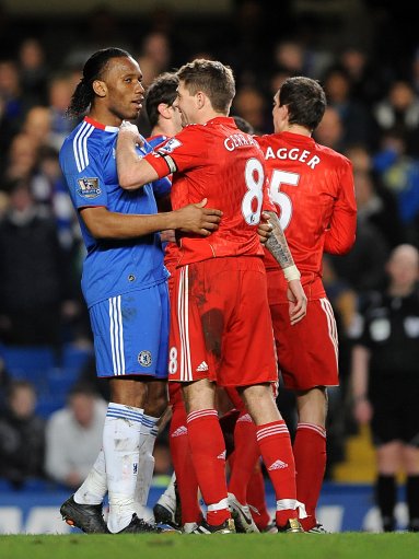 赖因德斯：米兰今年有机会争冠；未来是否会回归？回头见吧（赖因德斯：米兰本季有望争冠；是否回归？改日再谈）