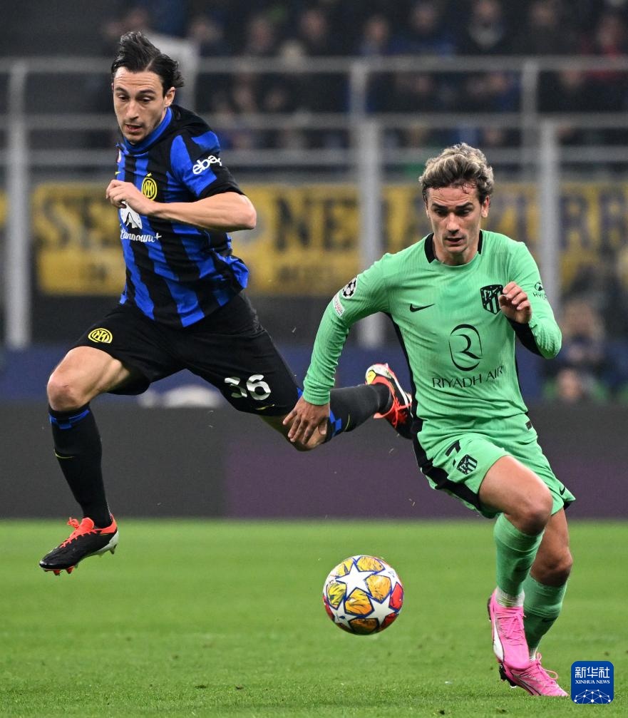 中超：武汉三镇2-0战胜上海申花（中超战报：武汉三镇2比0力克上海申花）