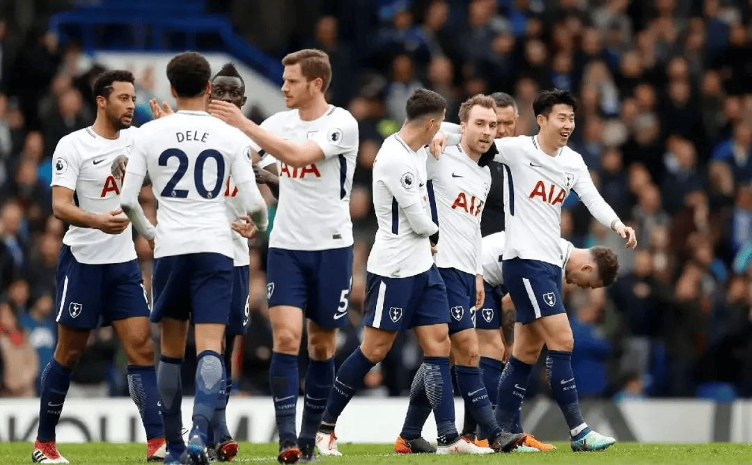 斯内德之子杰西本轮荷乙替补登场，完成职业生涯首秀（荷乙本轮，斯内德之子杰西替补亮相，上演职业生涯首秀）